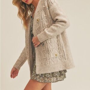 Lush Cream Cardigan Sweater with‎ Cable Knit Design Size L